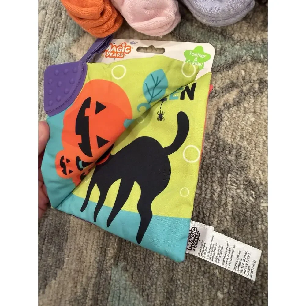 Nordstrom Baby Halloween Bundle Socks Crinkle Book NWT